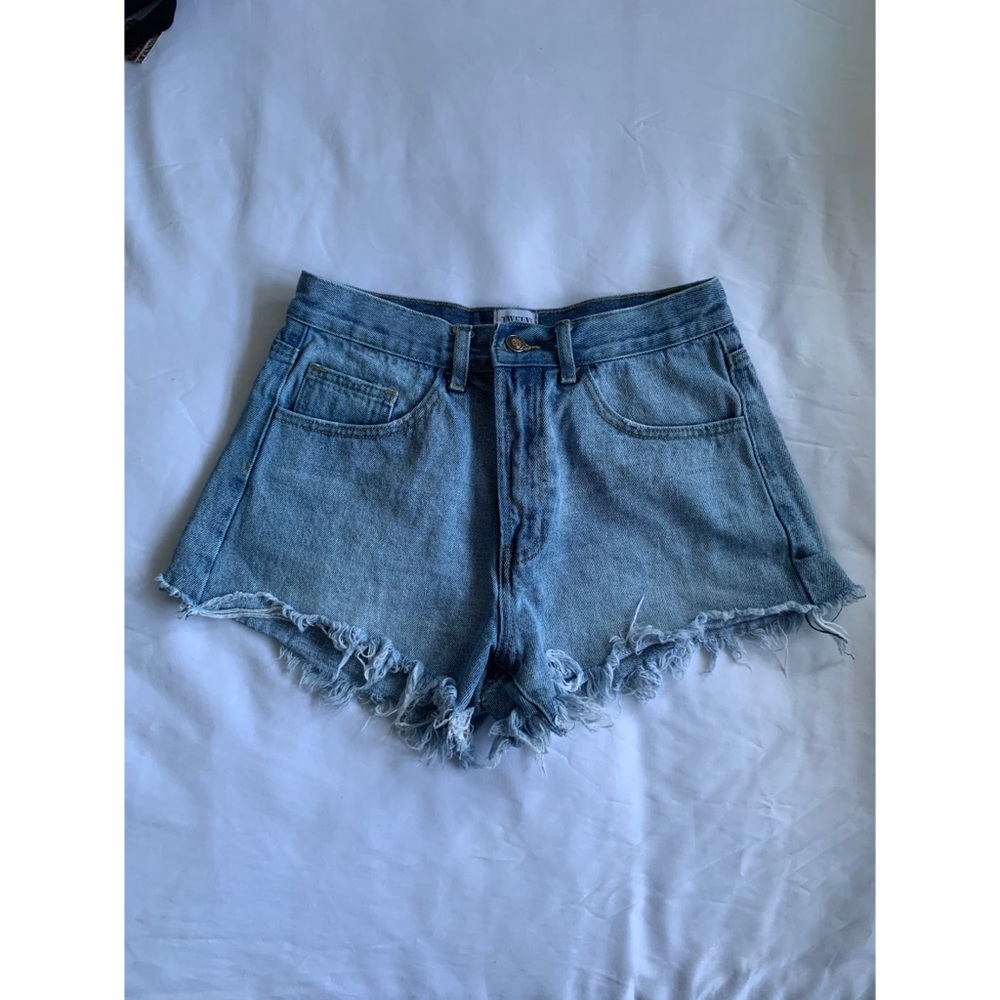 OnTwelfth Light Wash High Rise Denim Shorts